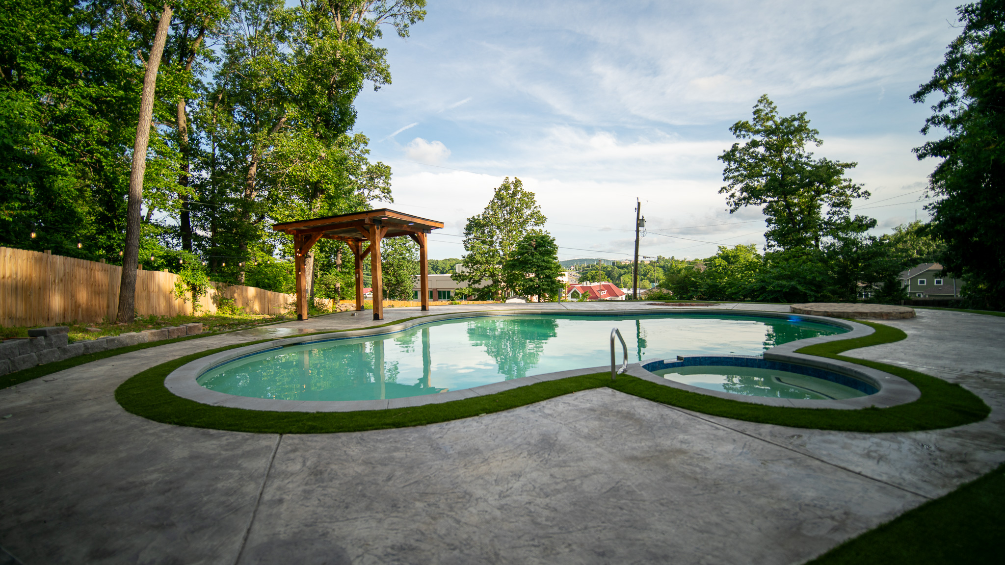 107 Suttle Dr photo 4